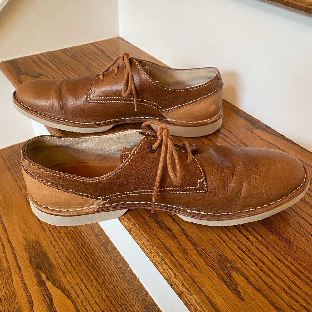Clarks Men's Size 10M Tan Leather Low Oxford Shoes in EUC - Picture 3 of 16